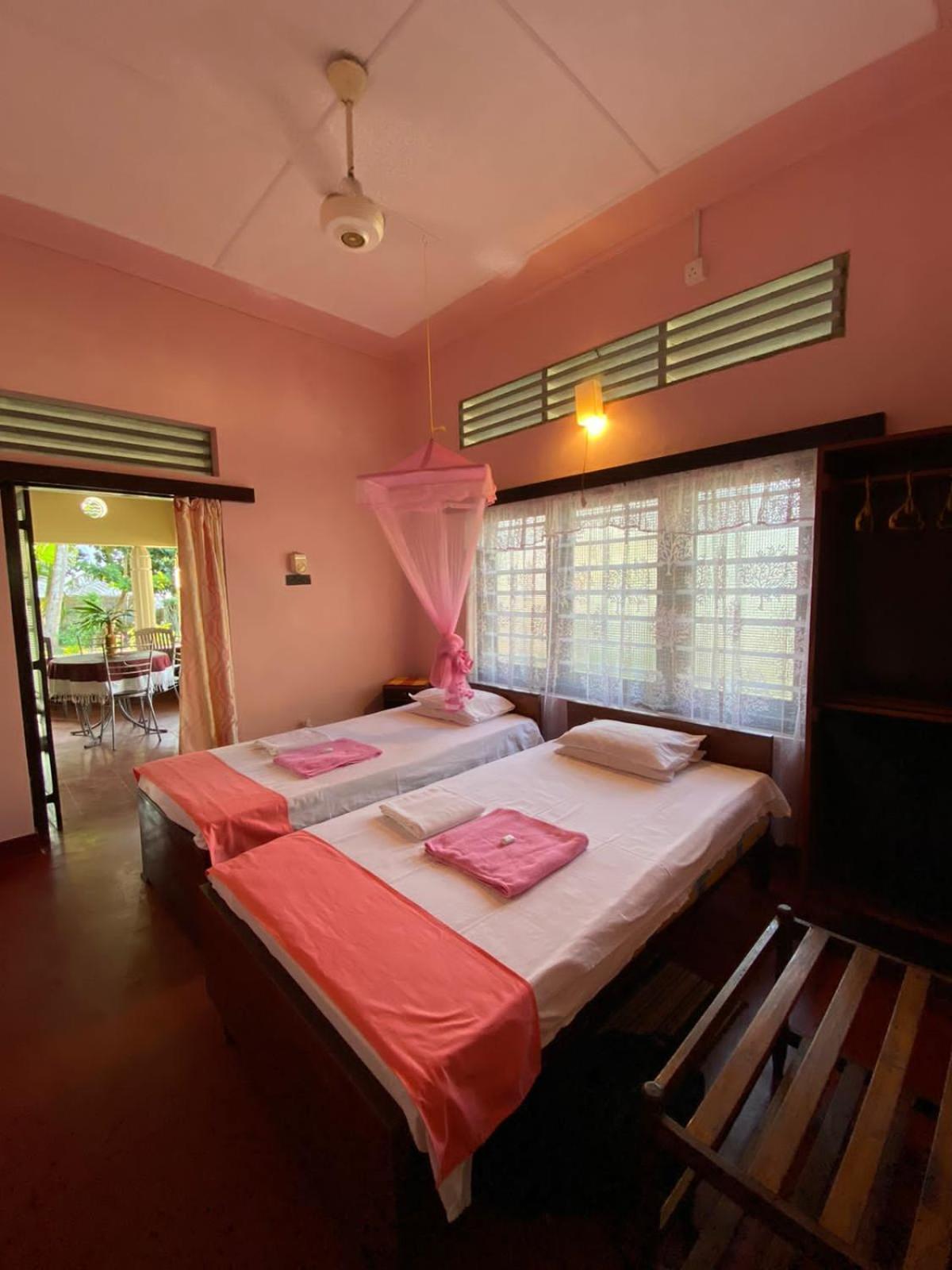 Sujatha Villa Paradise Tangalle Exterior photo